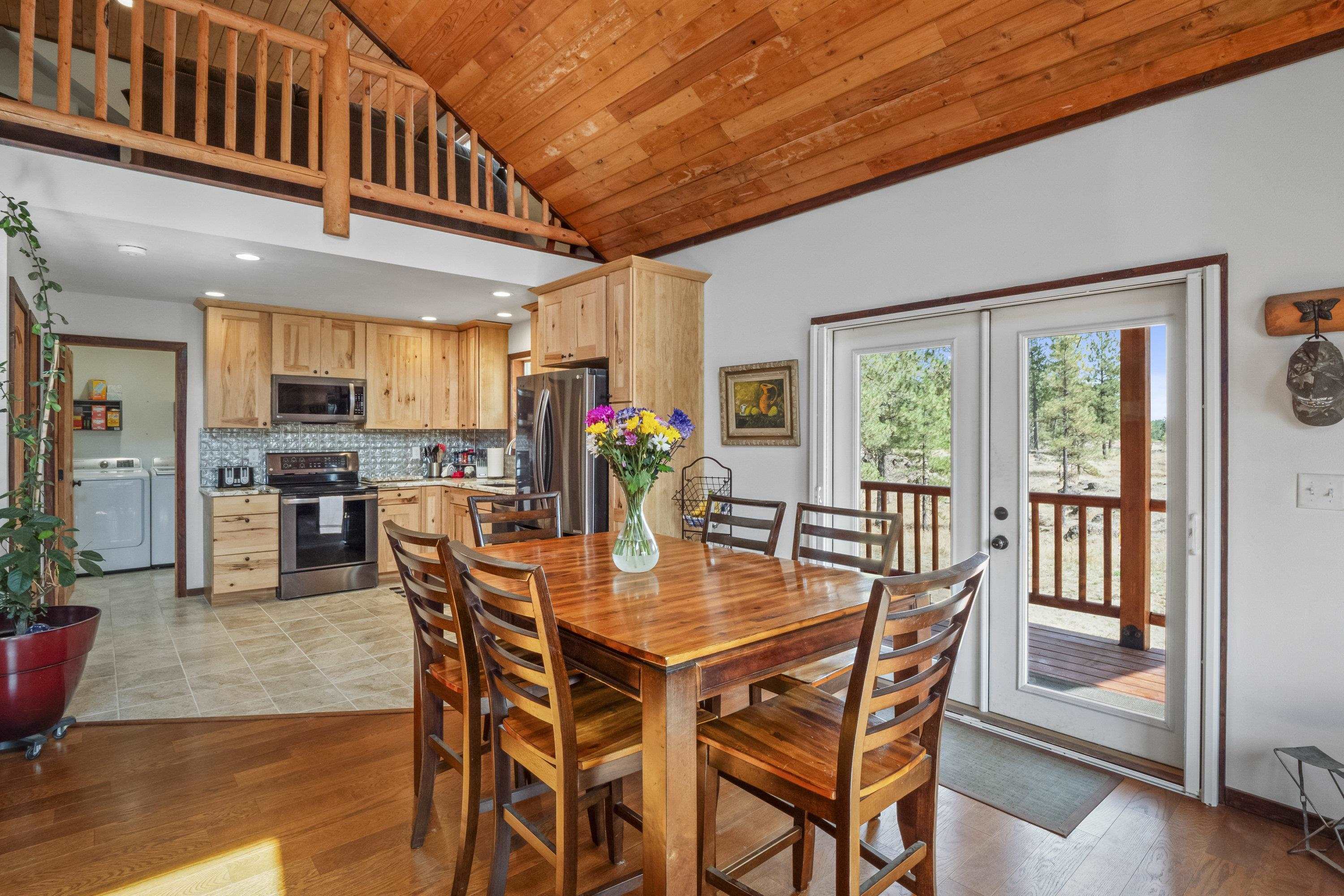 27820 West Drumheller Road Cheney, WA 99004 - Photo 7 of 48