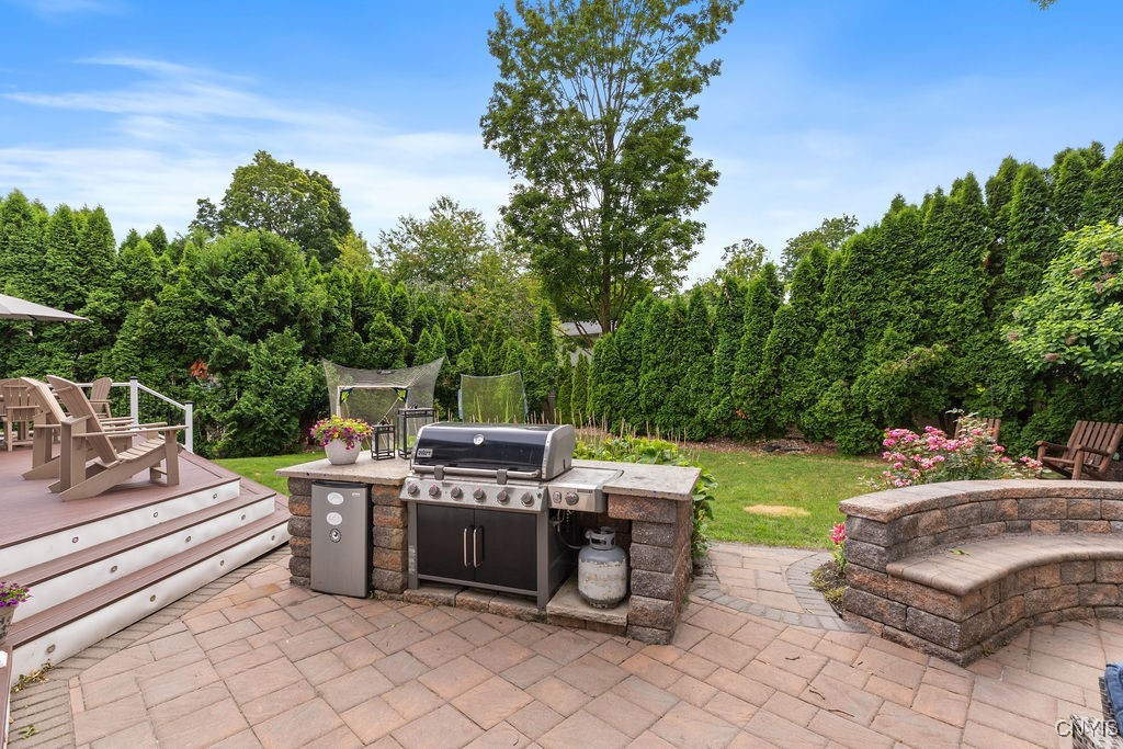 108 Flint Path Camillus, NY 13219 - Photo 44 of 50