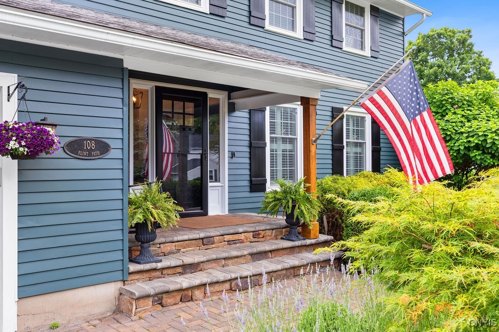 108 Flint Path Camillus, NY 13219 - Photo 5 of 50