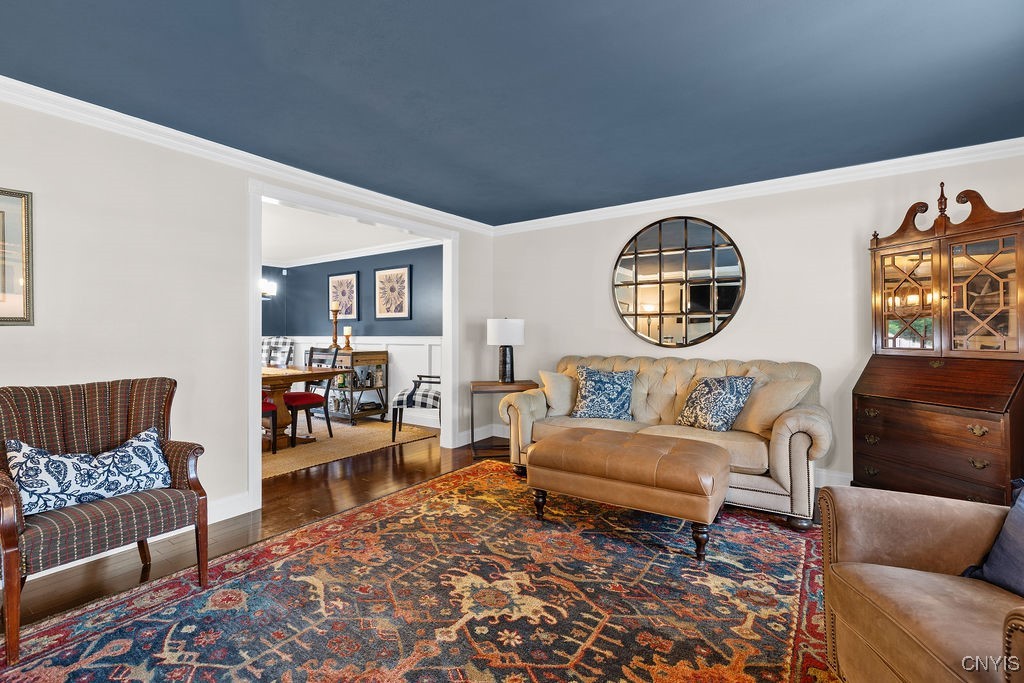 108 Flint Path Camillus, NY 13219 - Photo 9 of 50