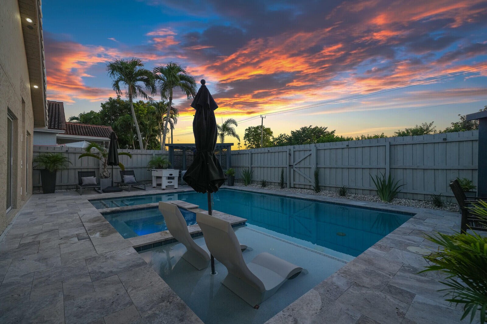 116 Cypress Cove Jupiter, FL 33458 - Photo 5 of 71 03_Twilight_3_2_mls