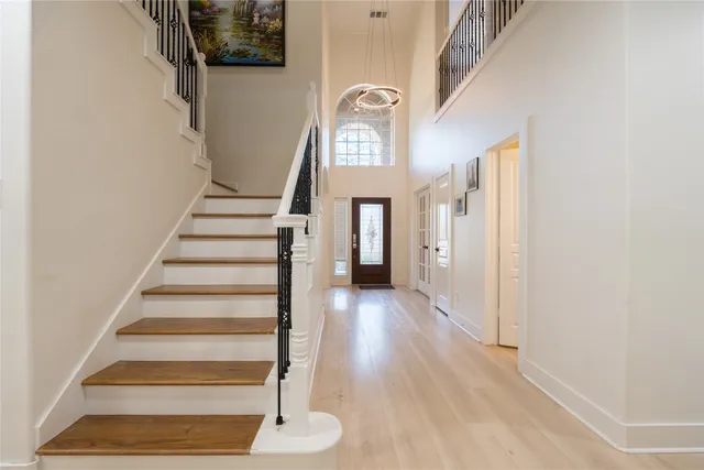 $850,000 | 22 Regan Court, Spring, TX 77382