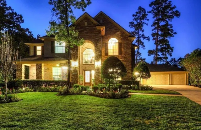 $850,000 | 22 Regan Court, Spring, TX 77382