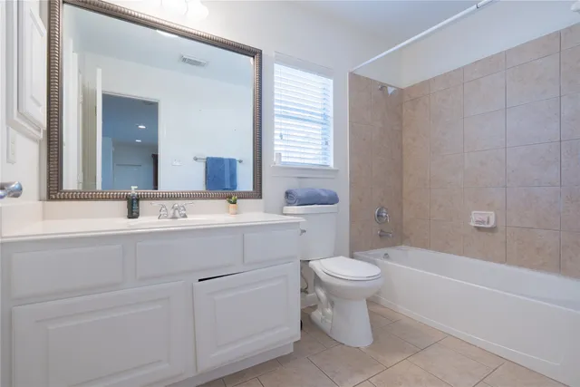 $850,000 | 22 Regan Court, Spring, TX 77382