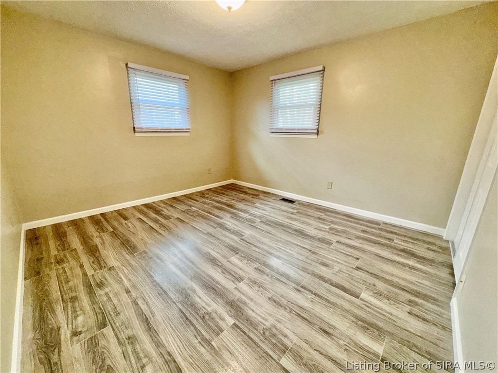 1927 West Booe Road Austin, IN 47102 - Photo 16 of 27 Bedroom 2