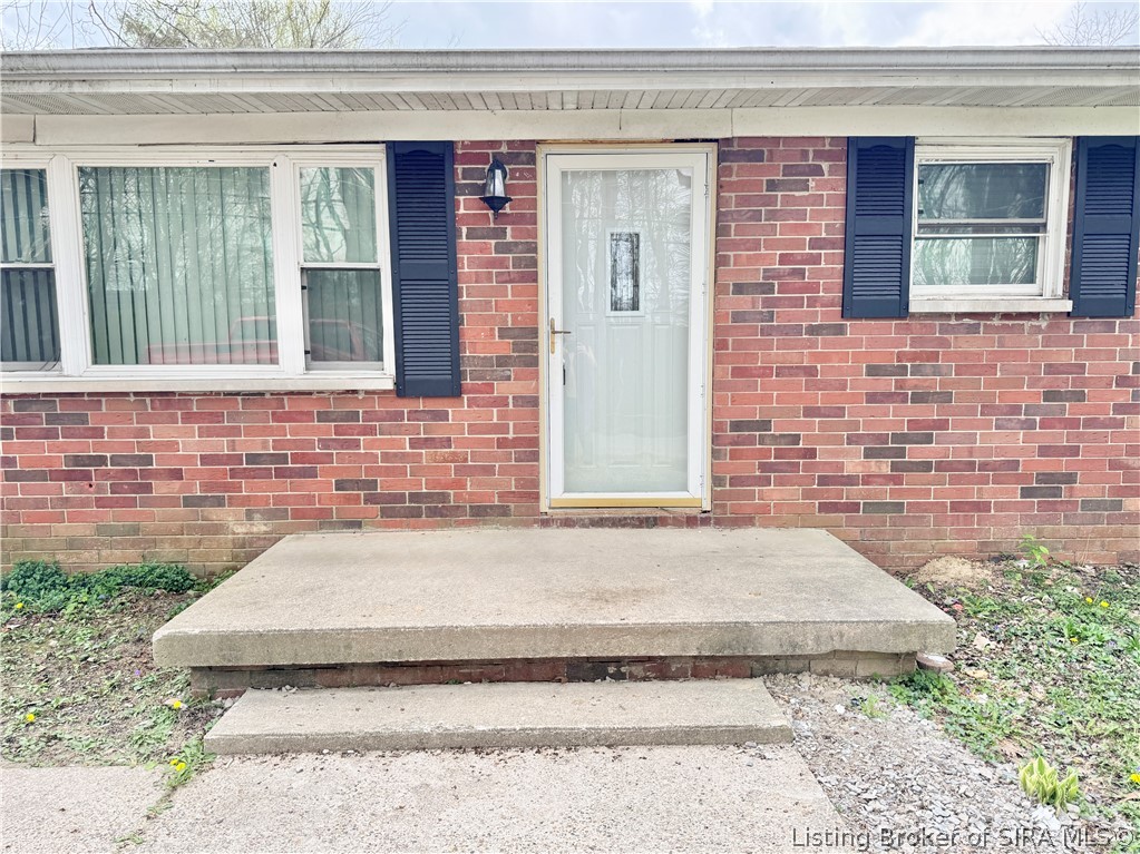 1927 West Booe Road Austin, IN 47102 - Photo 6 of 27 Porch