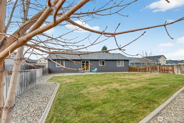 $495,000 | 2532 Aviation Drive, East Wenatchee, WA 98802