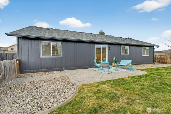 $495,000 | 2532 Aviation Drive, East Wenatchee, WA 98802