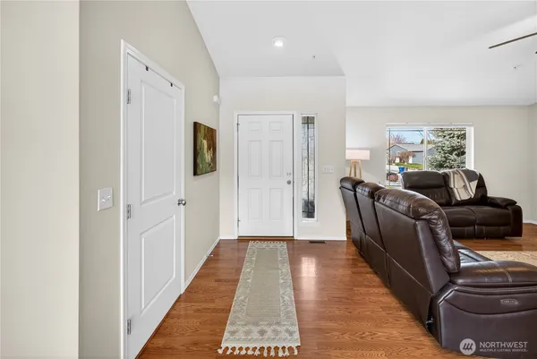 $495,000 | 2532 Aviation Drive, East Wenatchee, WA 98802