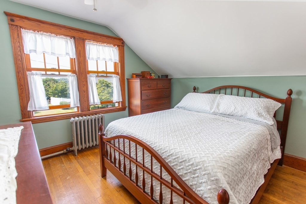 52 Wachusett Road Weymouth, MA 02191 - Photo 36 of 41