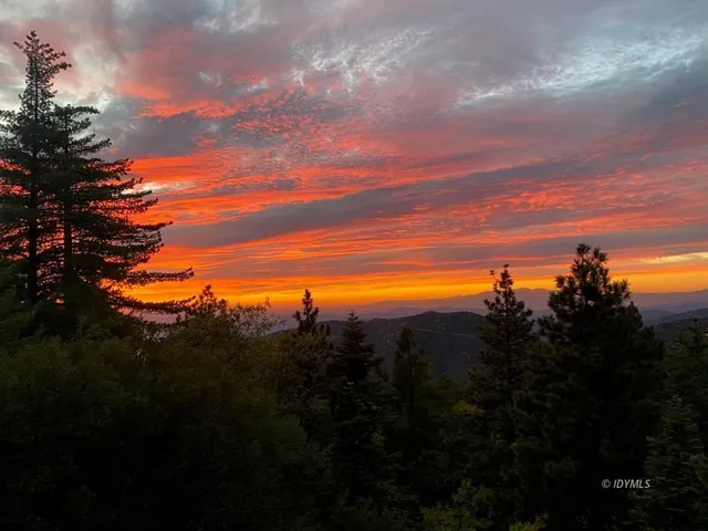 $1,295,000 | 53025 Cedar Crest Drive, Pine Cove, CA 92549