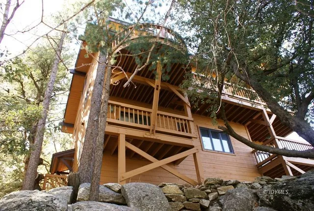 $1,295,000 | 53025 Cedar Crest Drive, Pine Cove, CA 92549