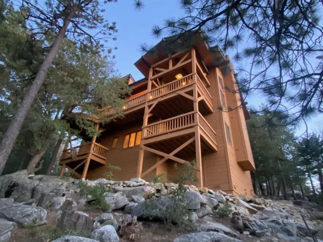 $1,295,000 | 53025 Cedar Crest Drive, Pine Cove, CA 92549