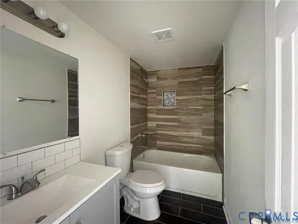 $220,000 | 301 Sullivan Street, Blackstone, VA 23824