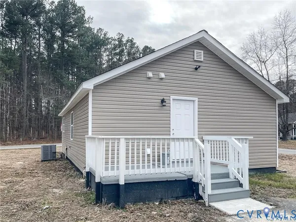 $220,000 | 301 Sullivan Street, Blackstone, VA 23824