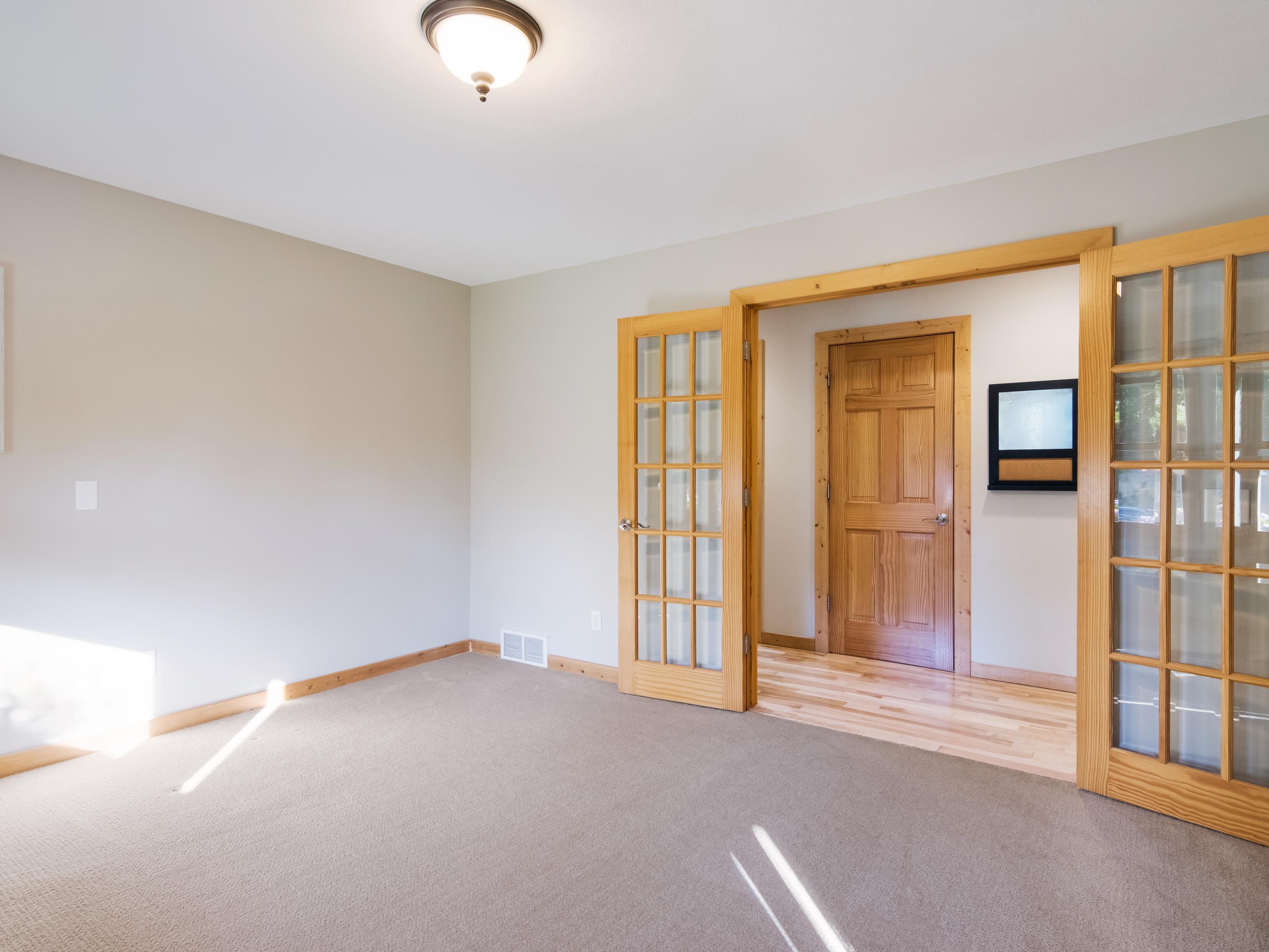 1229 South Ridge Court Traverse City, MI 49696 - Photo 11 of 34 Gallery Image 11