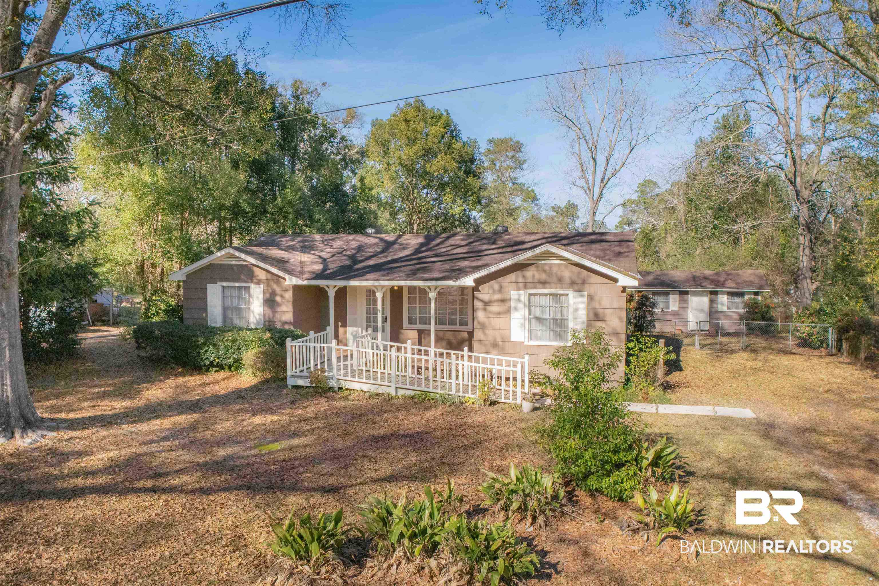 308 Valley Road Chickasaw, AL 36611 - Photo 3 of 50 Front of home