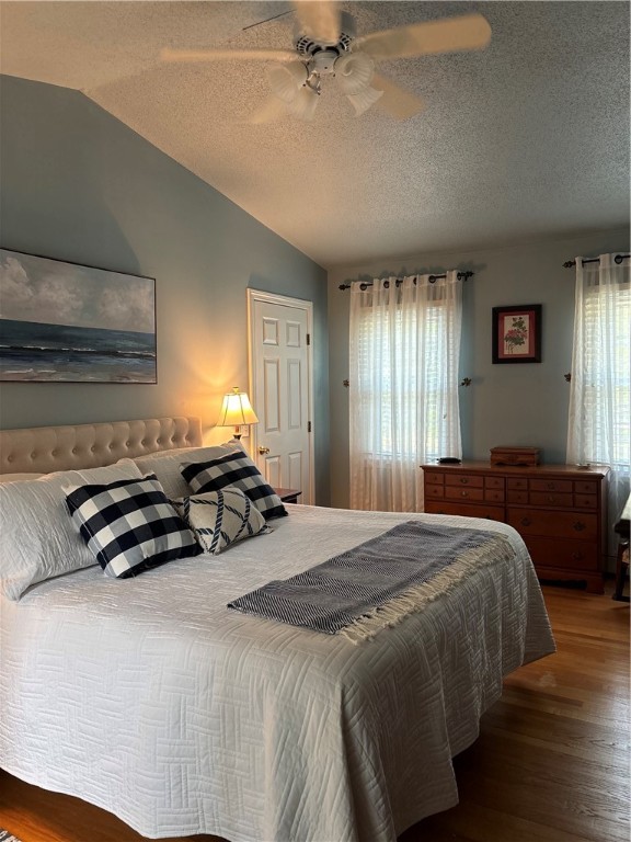 28 Mast Court Middletown, RI 02842 - Photo 20 of 36