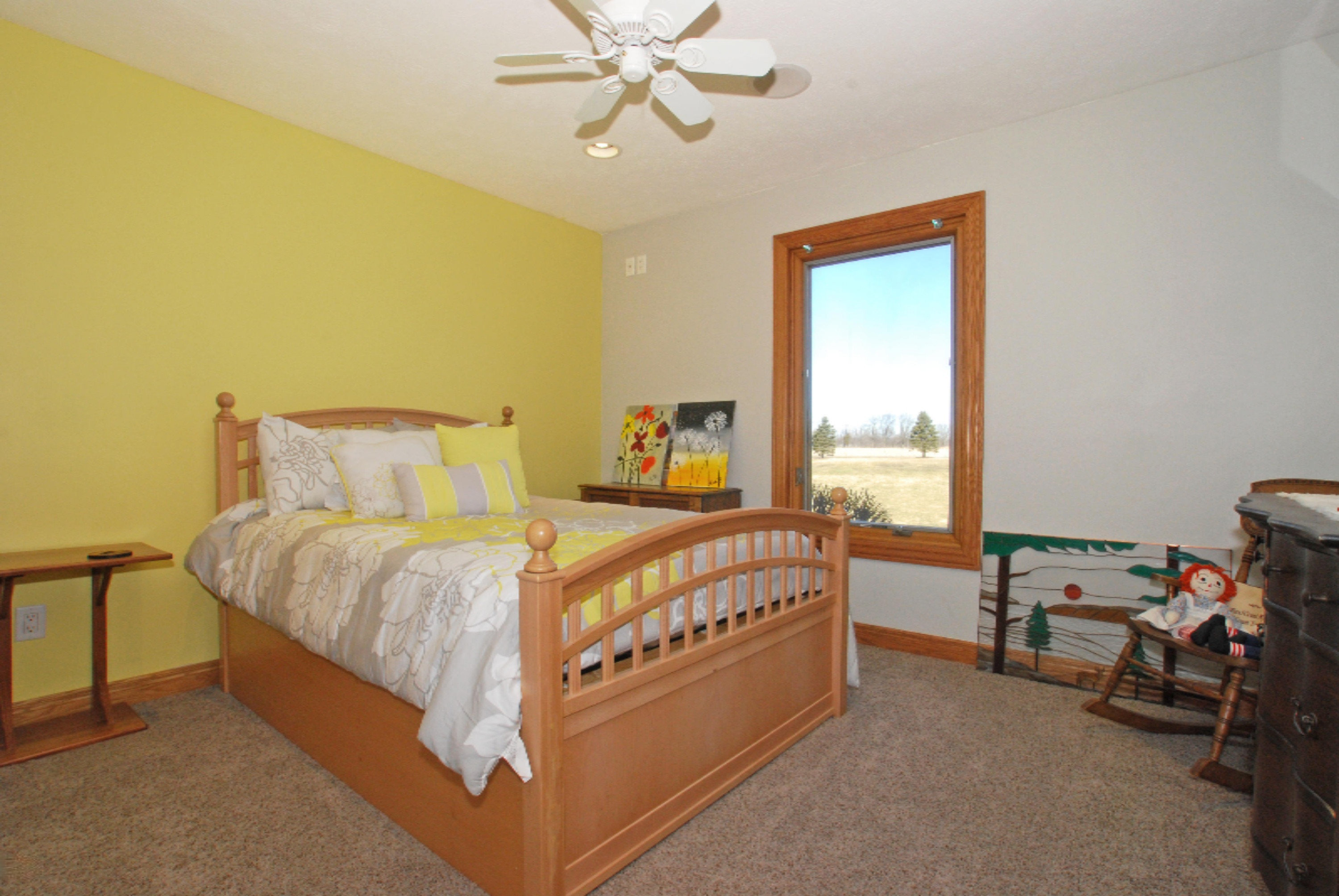 4706 Fillmore Street Jenison, MI 49428 - Photo 14 of 21 bed2.jpg