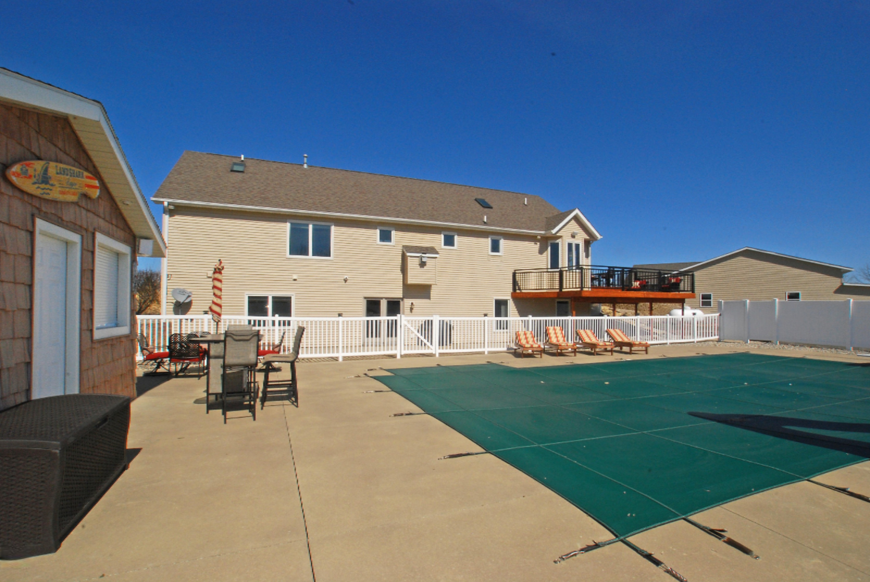 4706 Fillmore Street Jenison, MI 49428 - Photo 4 of 21 back.jpg