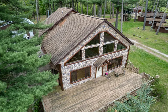 $525,000 | 930 Highway 65, Mora, MN 55051