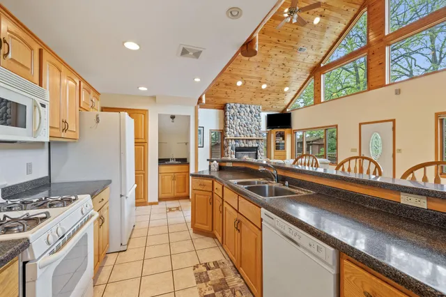 $525,000 | 930 Highway 65, Mora, MN 55051