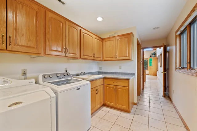 $525,000 | 930 Highway 65, Mora, MN 55051