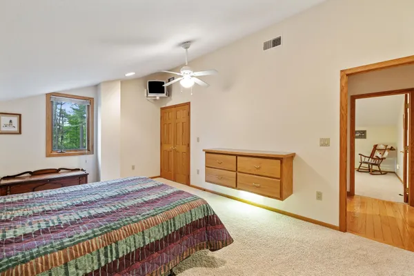 $525,000 | 930 Highway 65, Mora, MN 55051