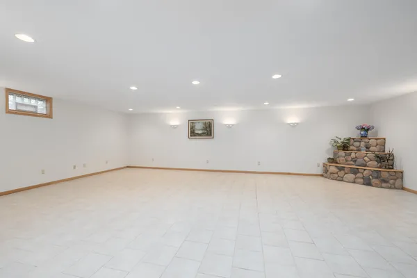 $525,000 | 930 Highway 65, Mora, MN 55051