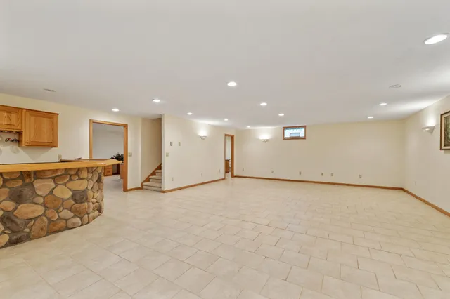 $525,000 | 930 Highway 65, Mora, MN 55051