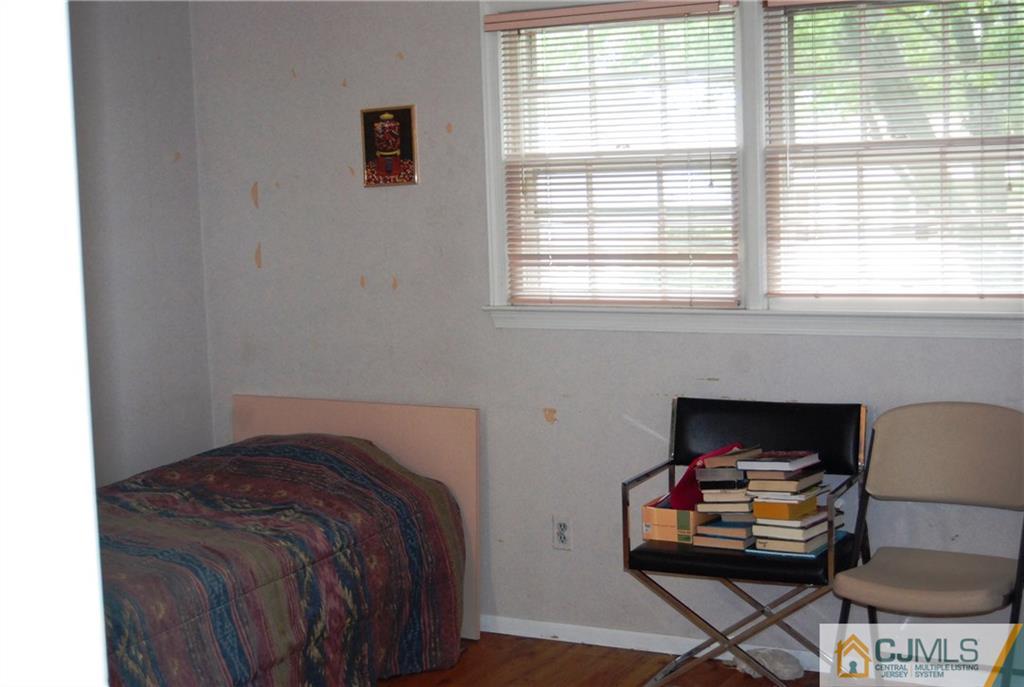 4 Celler Road Edison, NJ 08817 - Photo 11 of 12 Gallery Image 11
