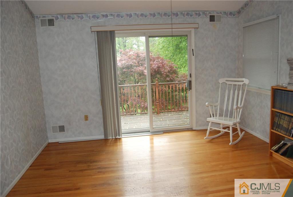 4 Celler Road Edison, NJ 08817 - Photo 4 of 12 Gallery Image 4