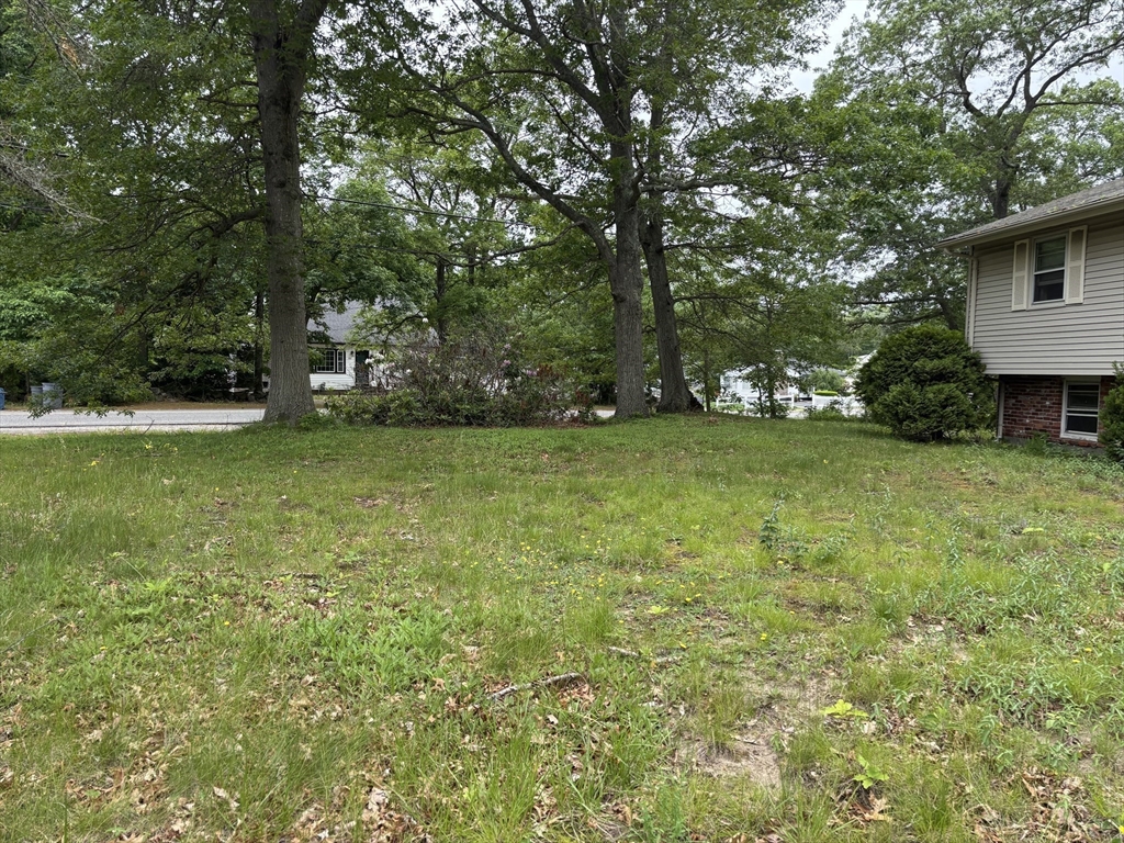 607 Turnpike Street Stoughton, MA 02072 - Photo 4 of 4