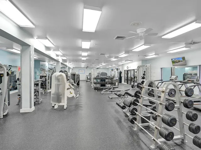 $1,900 | Undisclosed Address, Coconut Creek, FL 33066