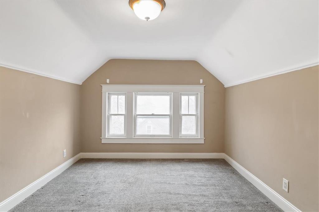 4601 State Line Road Kansas City, MO 64112 - Photo 23 of 28