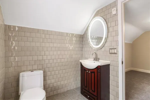 $345,000 | 4601 State Line Road, Kansas City, MO 64112