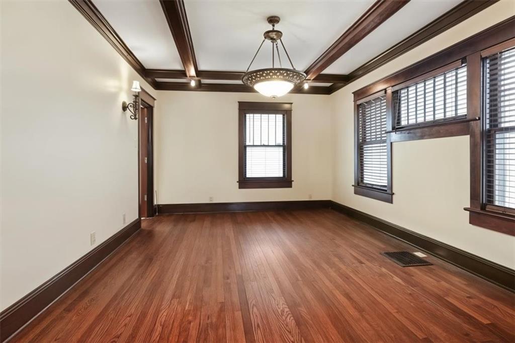 4601 State Line Road Kansas City, MO 64112 - Photo 6 of 28