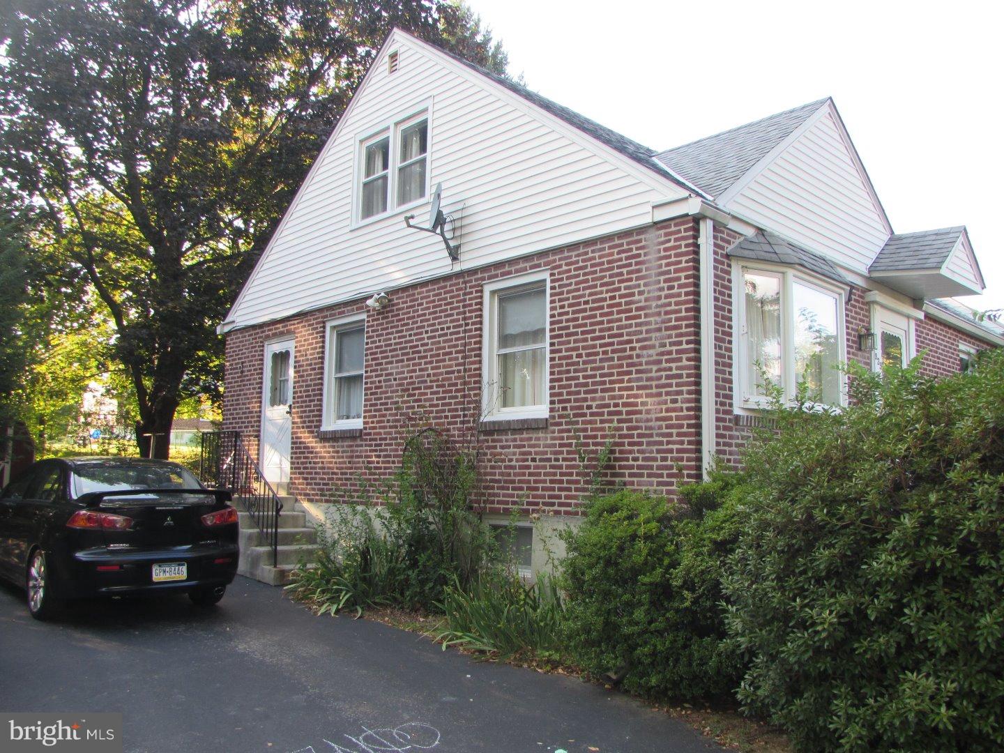 923 Village Road Folsom, PA 19033 - Photo 20 of 23 Exterior Side
