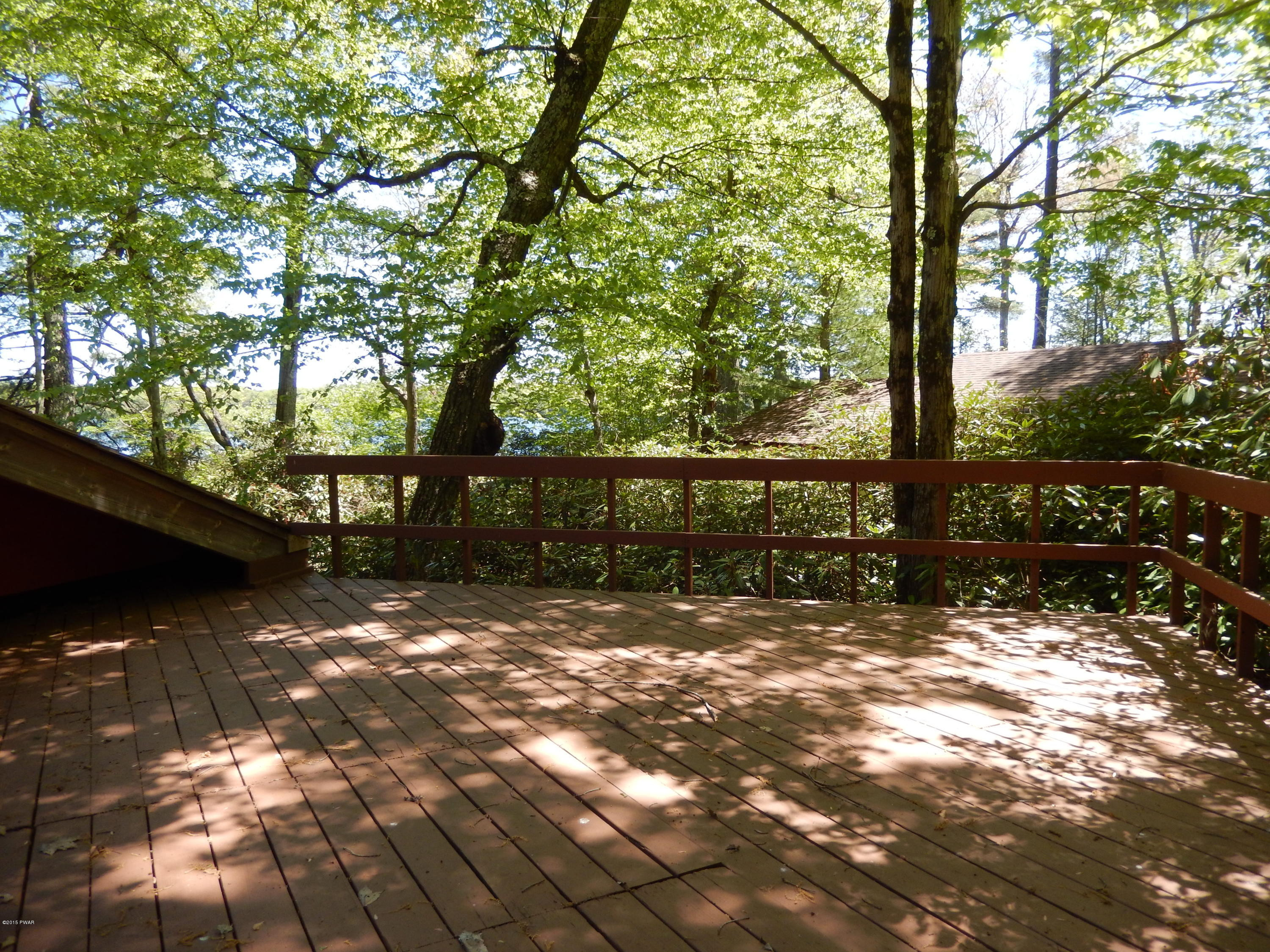 108 Fairview Hemlock Point Road Road Tafton, PA 18464 - Photo 32 of 59