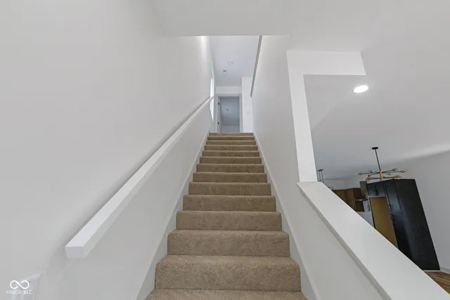 $1,850 | 35 South Bradley Avenue, Indianapolis, IN 46201