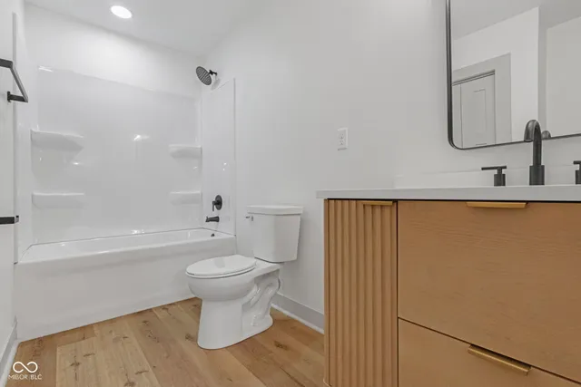 $1,850 | 35 South Bradley Avenue, Indianapolis, IN 46201