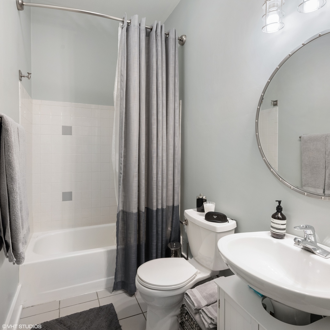 4631 North Racine Avenue, Unit 3S Chicago, IL 60640 - Photo 11 of 14 Gallery Image 11