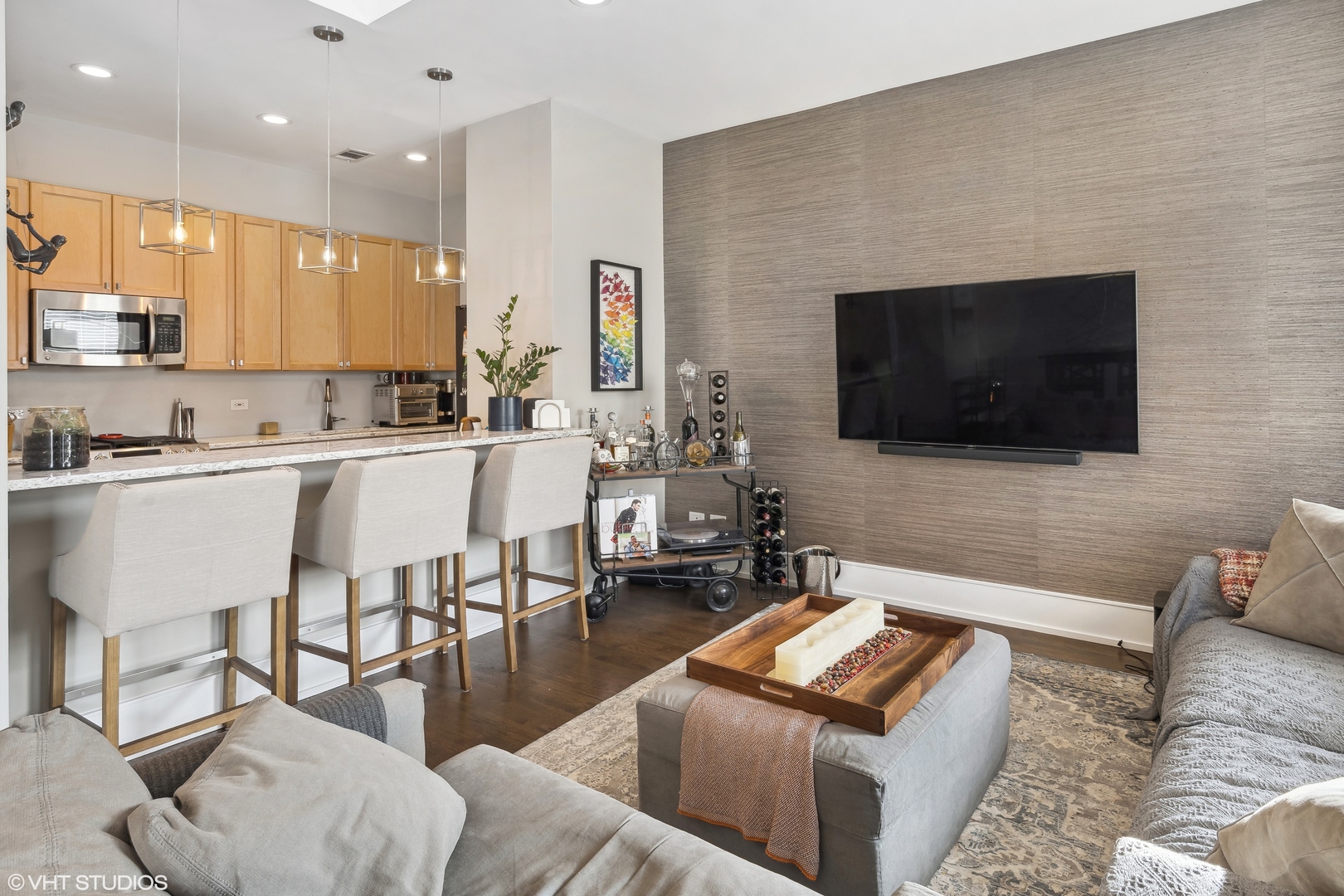 4631 North Racine Avenue, Unit 3S Chicago, IL 60640 - Photo 4 of 14 Gallery Image 4