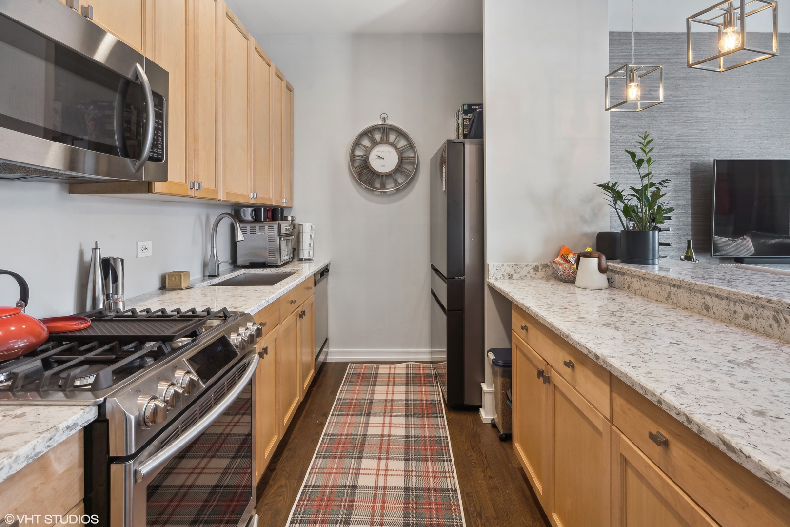 4631 North Racine Avenue, Unit 3S Chicago, IL 60640 - Photo 6 of 14 Gallery Image 6