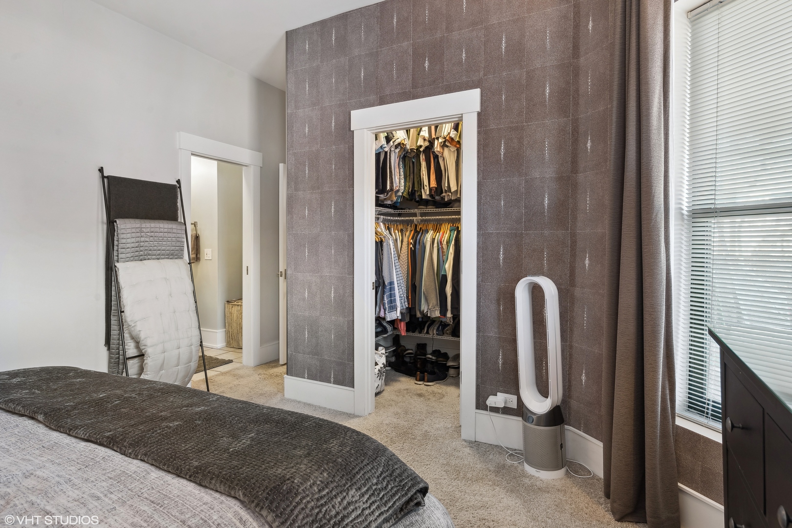 4631 North Racine Avenue, Unit 3S Chicago, IL 60640 - Photo 8 of 14 Gallery Image 8