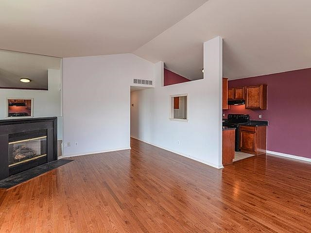 107 Commons Circle Saline, MI 48176 - Photo 6 of 10 Photo 6