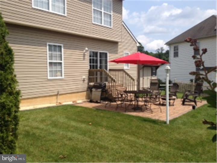 174 Milbury Road Coatesville, PA 19320 - Photo 20 of 22 Patio
