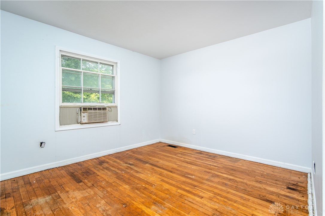 4149 Klepinger Road Dayton, OH 45416 - Photo 16 of 18 Gallery Image 16