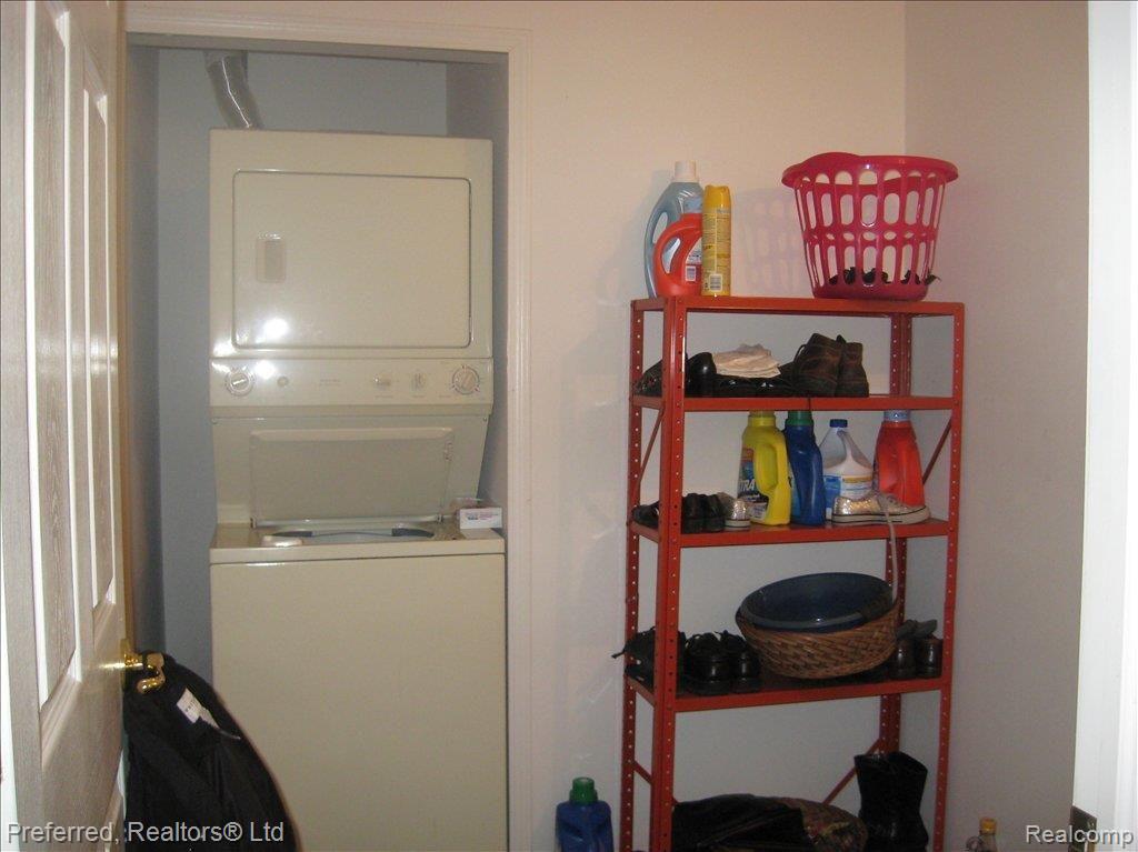4306 Schaefer Road, Unit 18 Dearborn, MI 48126 - Photo 11 of 11 laundry room
