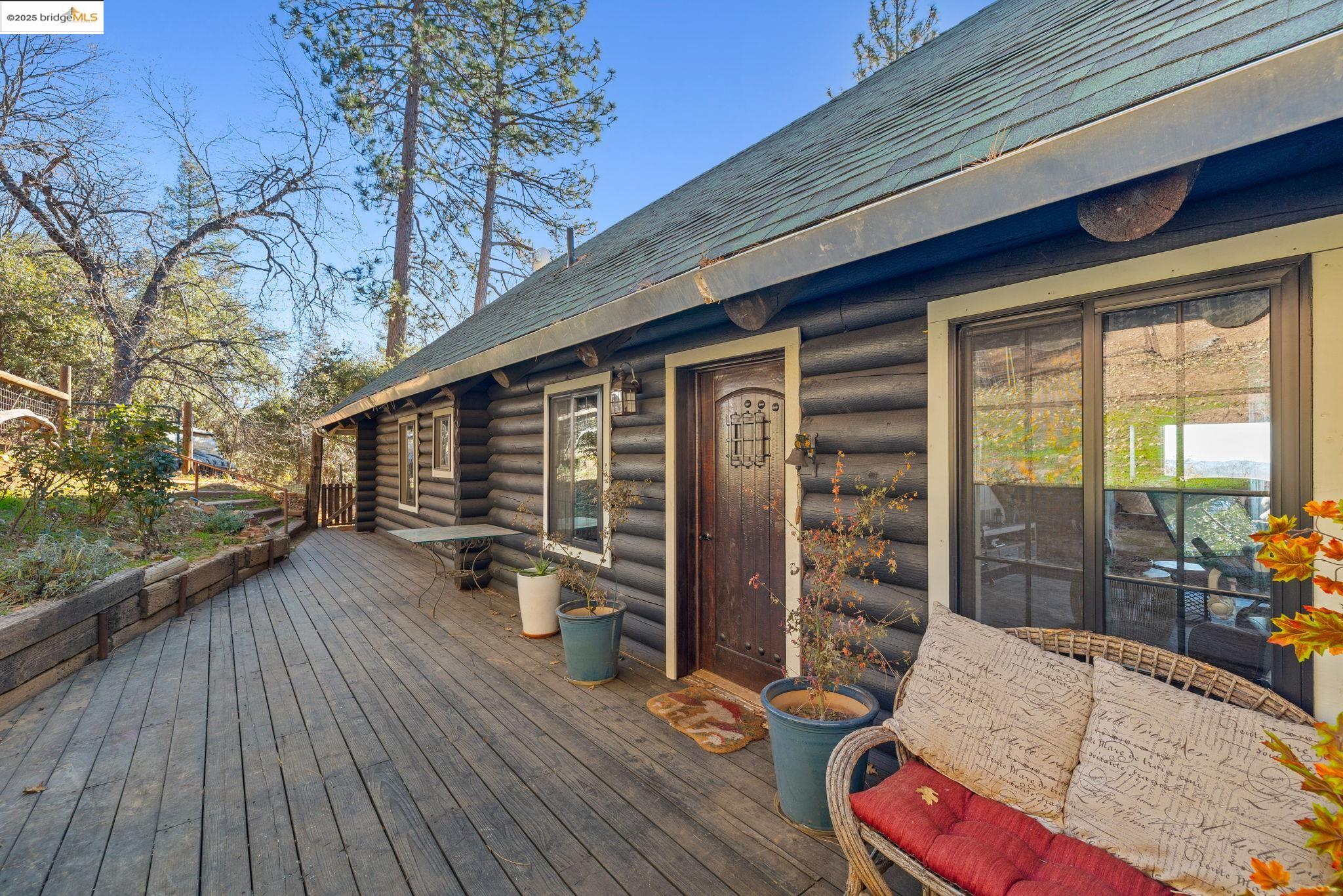 16144 Big Hill Road Sonora, CA 95370 - Photo 3 of 59
